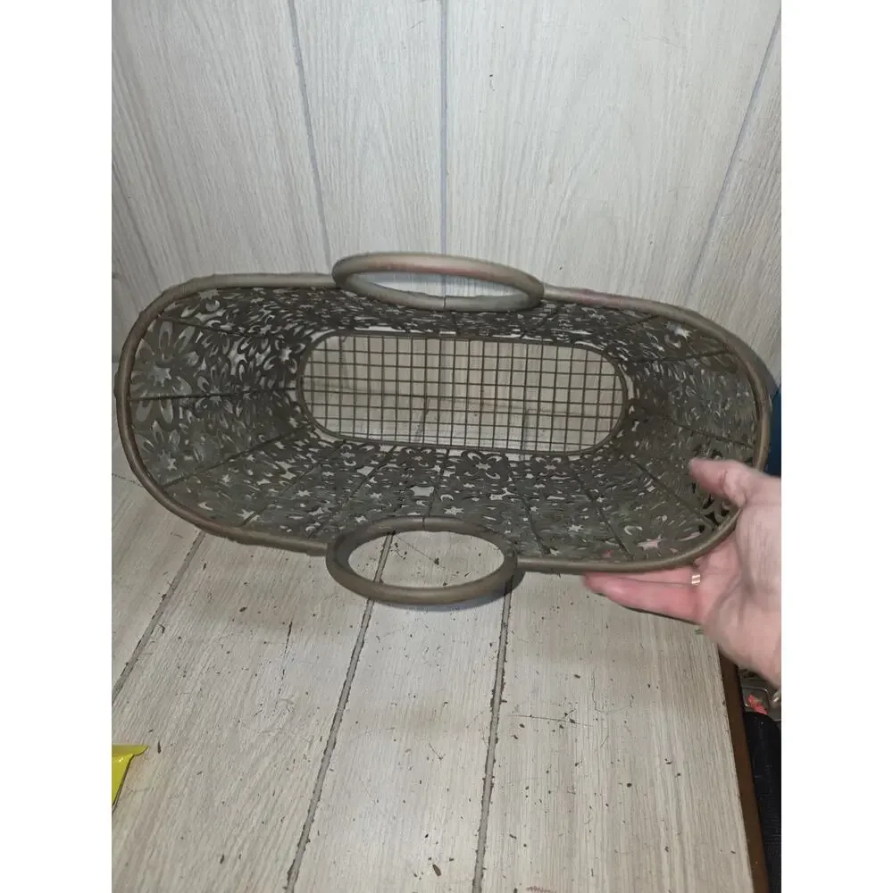 Vtg Large Floral Metal Basket Bin Magazine Rack Towel Display Bathroom Decor